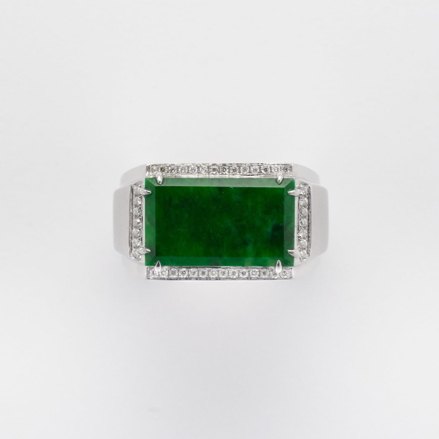 Ring - 18K白金緬甸老坑花青方面天然翡翠配鑽石戒指 - 雅玉珠寶
