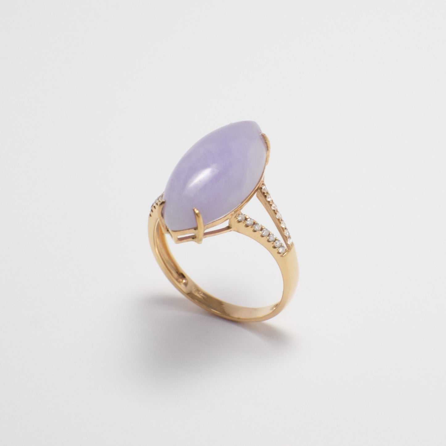 Ring - 18K玫瑰金緬甸紫羅蘭欖尖形天然翡翠配鑽石戒指 - 雅玉珠寶