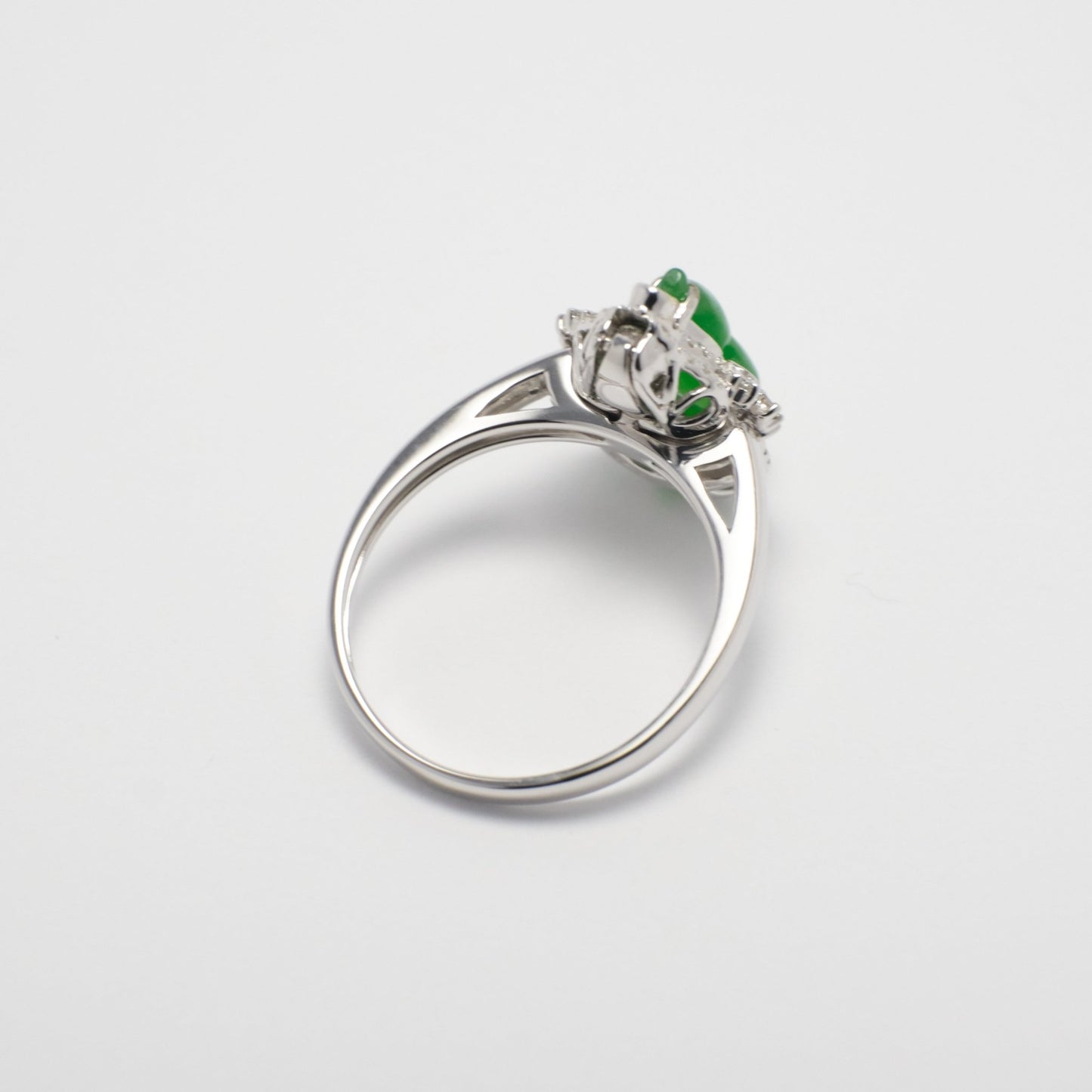 Ring - 18K白金緬甸老坑鮮綠葫蘆形天然翡翠配鑽石吊墜兩用戒指 - 雅玉珠寶
